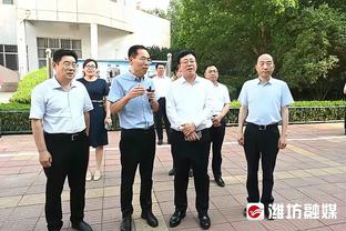 记者分析莫兰特受伤原因：8个月没打球 然后场均35分钟还打背靠背